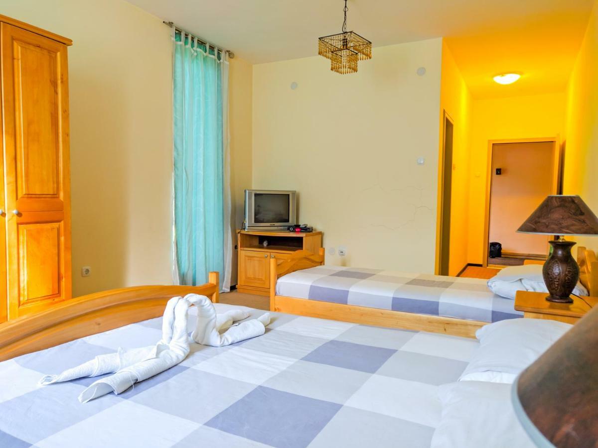 Motel Stecak Яйце Екстер'єр фото