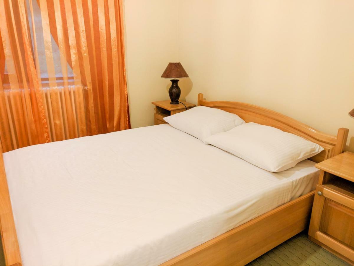 Motel Stecak Яйце Екстер'єр фото