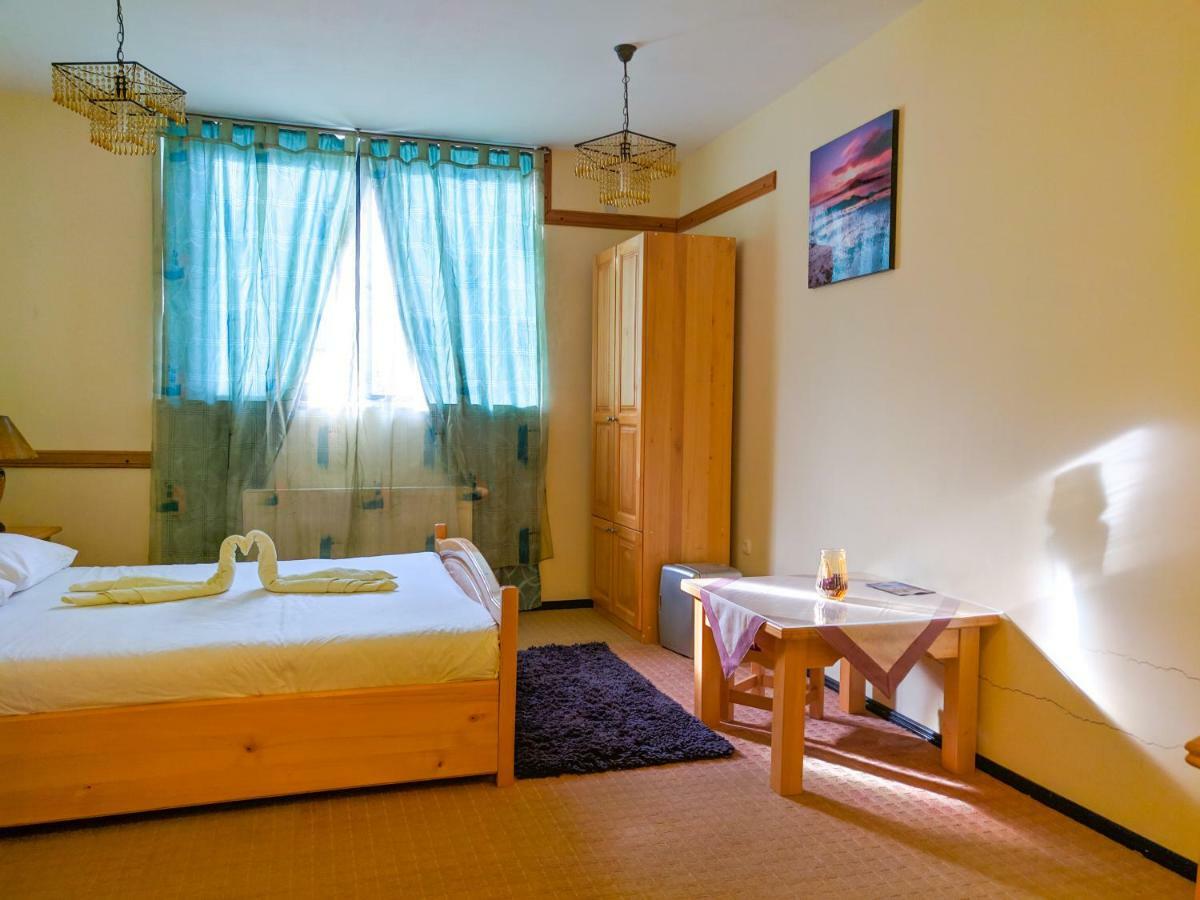 Motel Stecak Яйце Екстер'єр фото