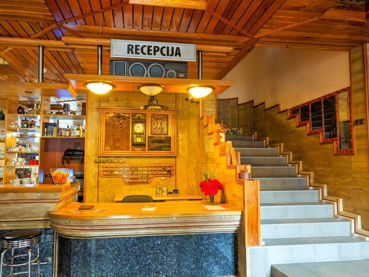 Motel Stecak Яйце Екстер'єр фото