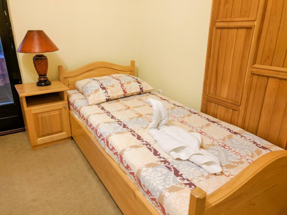 Motel Stecak Яйце Екстер'єр фото